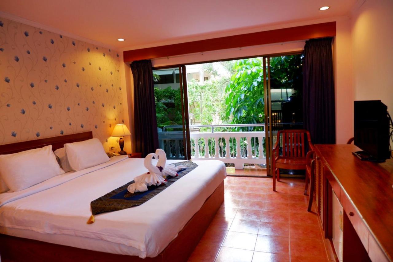 Patong Central Residence And Apartment Exterior photo