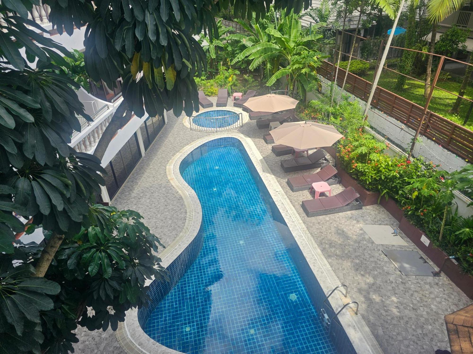 Patong Central Residence And Apartment Exterior photo